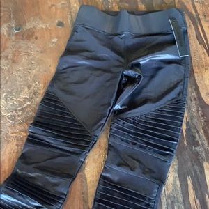 New carbon 38 motor leggings